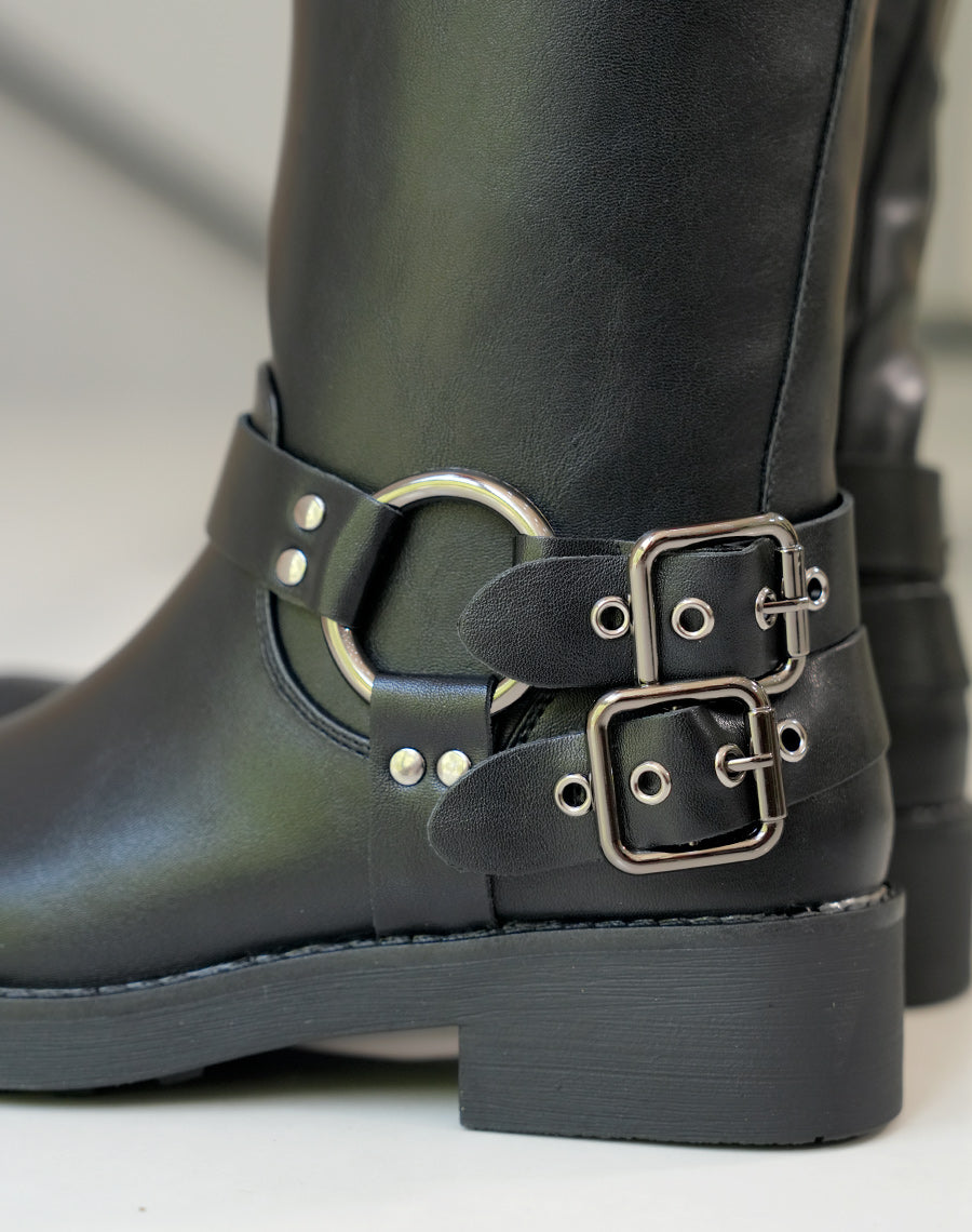 BOTTES NOIRES ? MULTIPLES LANI?RES ARGENT?ES POUR FEMME