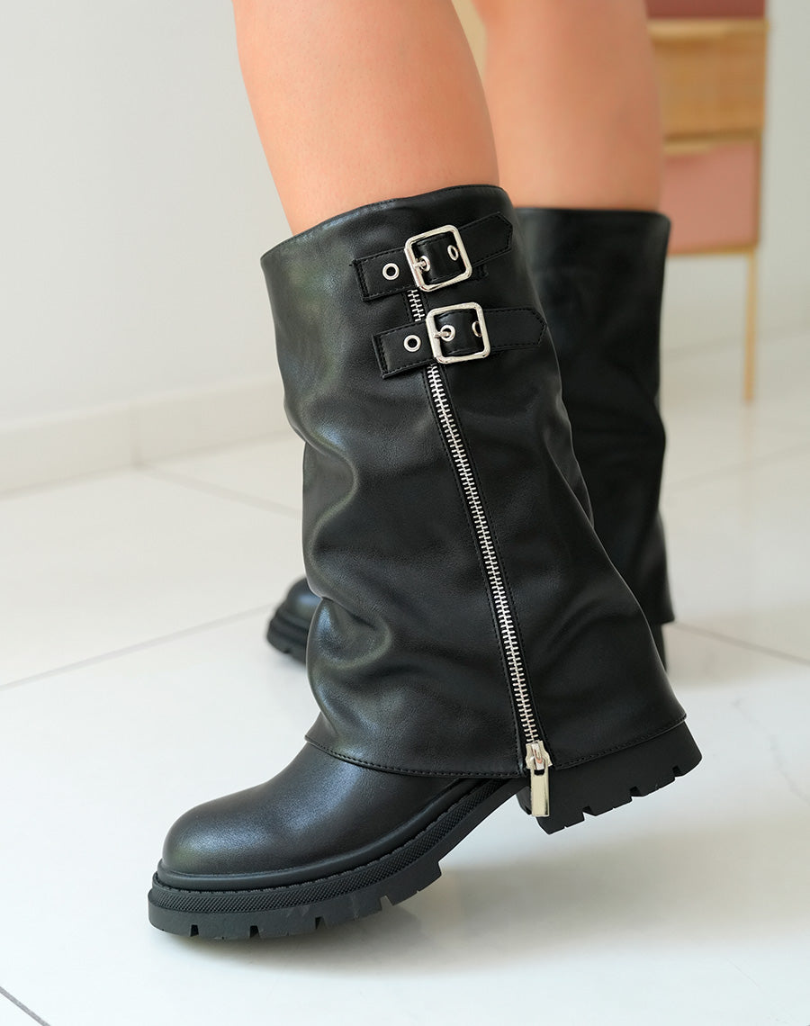 Bottines Noires Femme à Semelle Crantée avec Détails Boucles