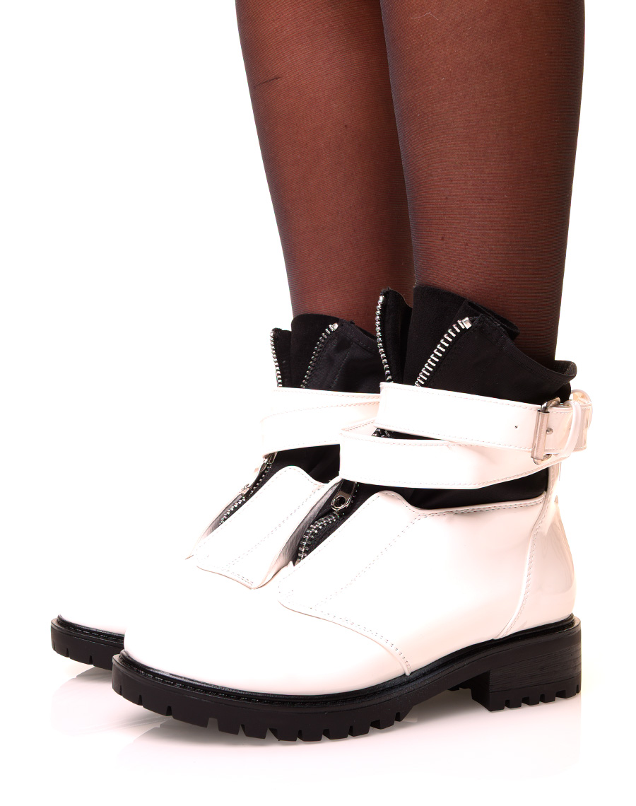 Chaussures femme : Bottines blanches vernies à zip effet chaussette