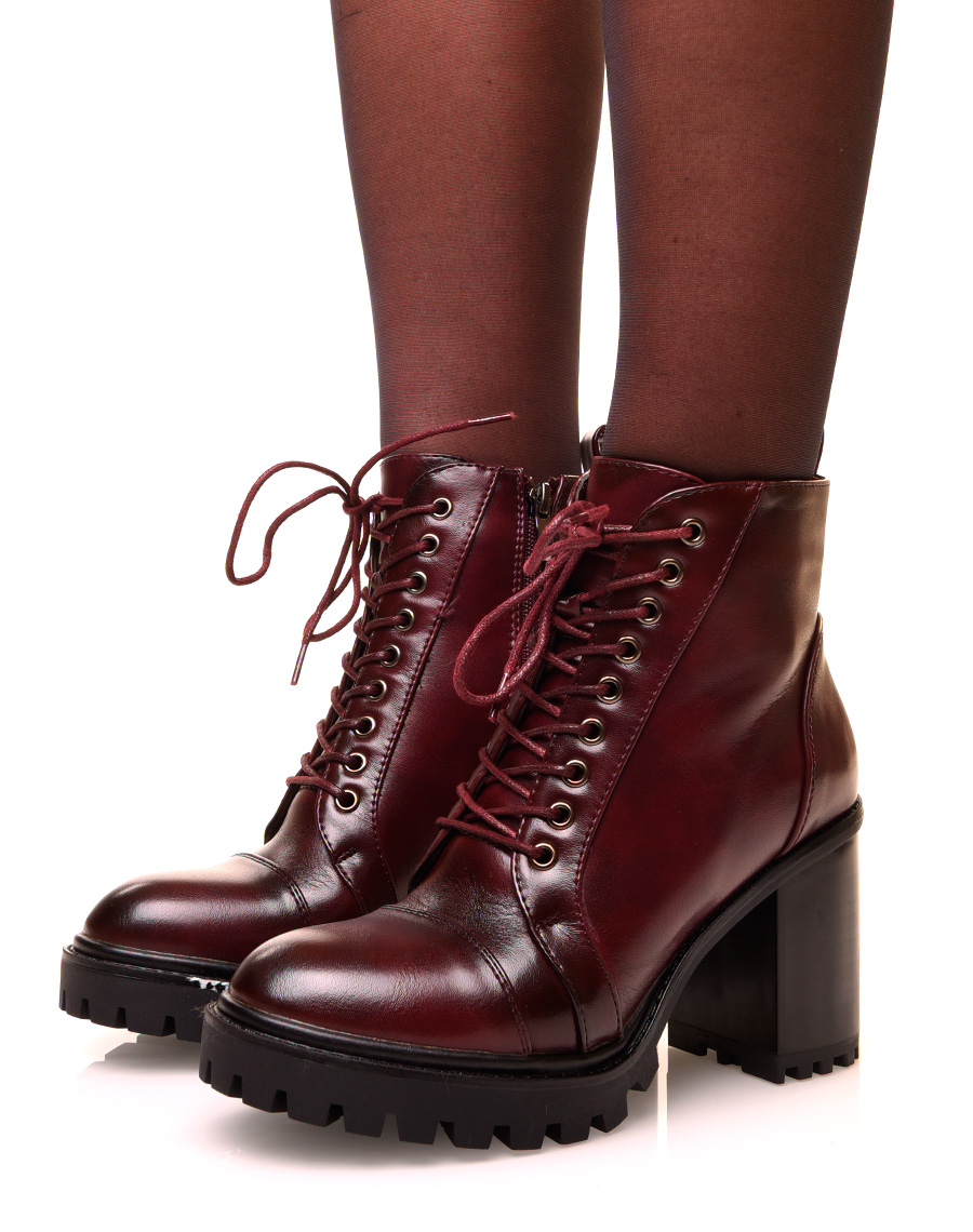 Chaussures femme : Bottines bordeaux à talons et à lacets