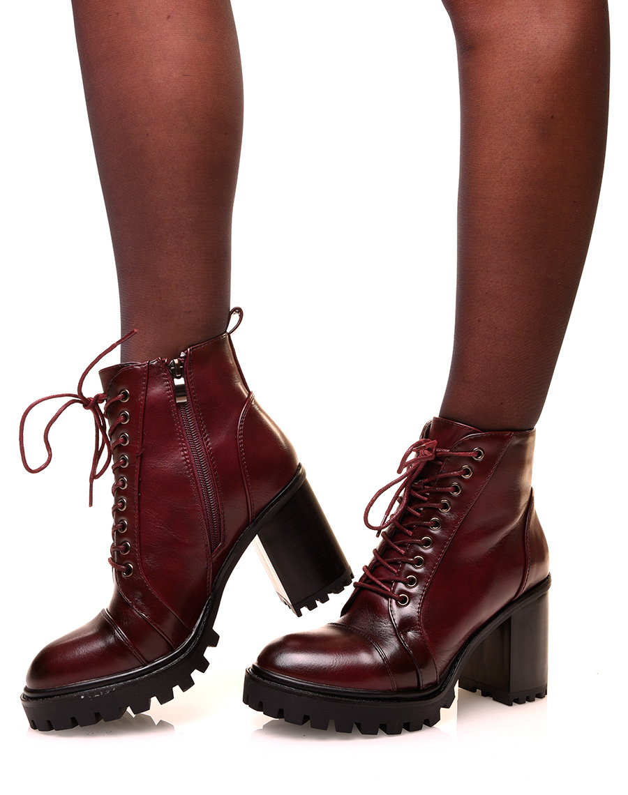 Chaussures femme : Bottines bordeaux à talons et à lacets