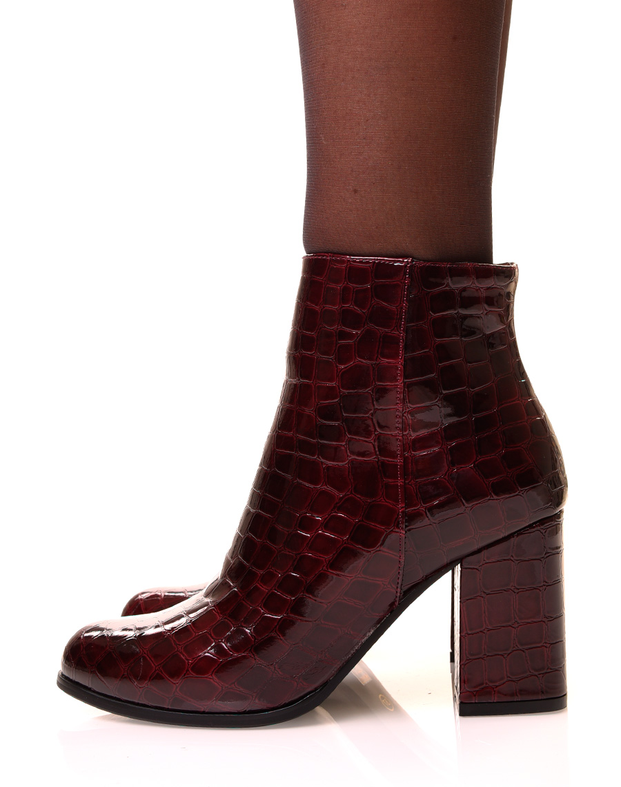 Chaussures femme : Bottines bordeaux effet croco à talons