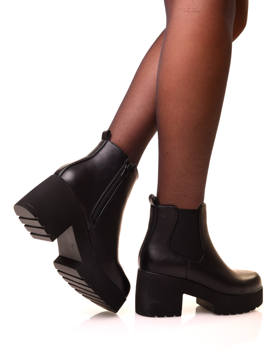 Chaussure femme : Bottines noires à plateforme