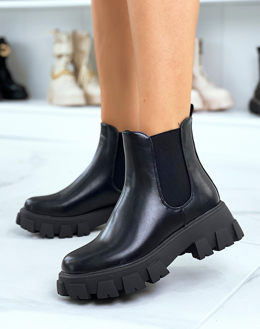 Chelsea boots noires à grosse semelle épaisse et crantée