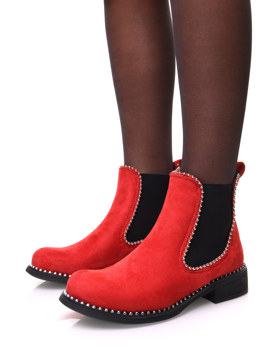 Chelsea boots rouges en suédine à détails perles