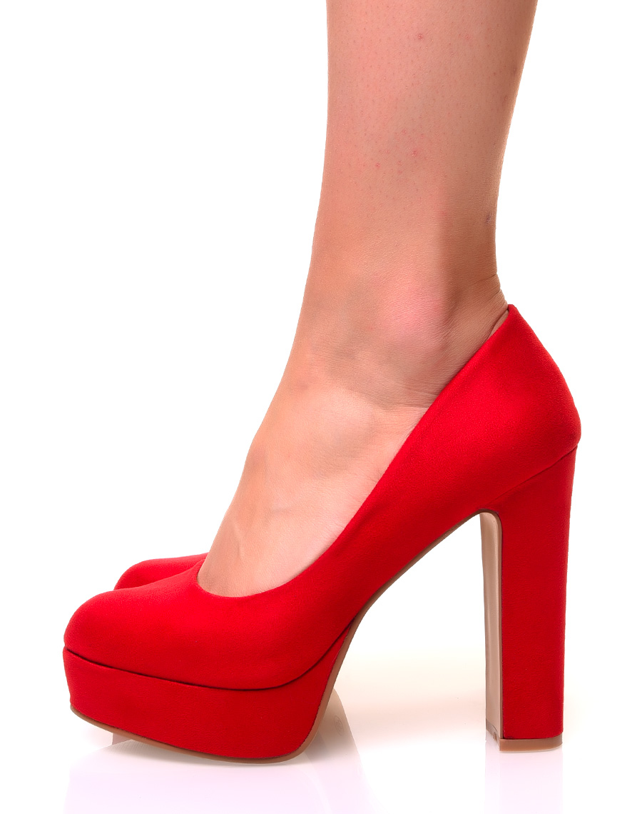 Sandales en suédine à plateforme rouge